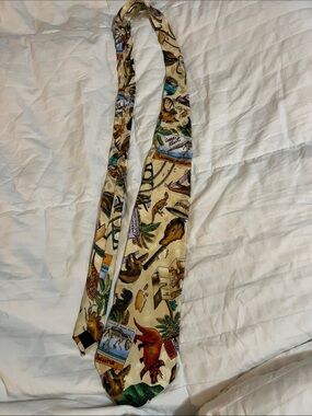 Nicole Miller vintage 1993 Novelty Dinosaur Print Silk (#26)